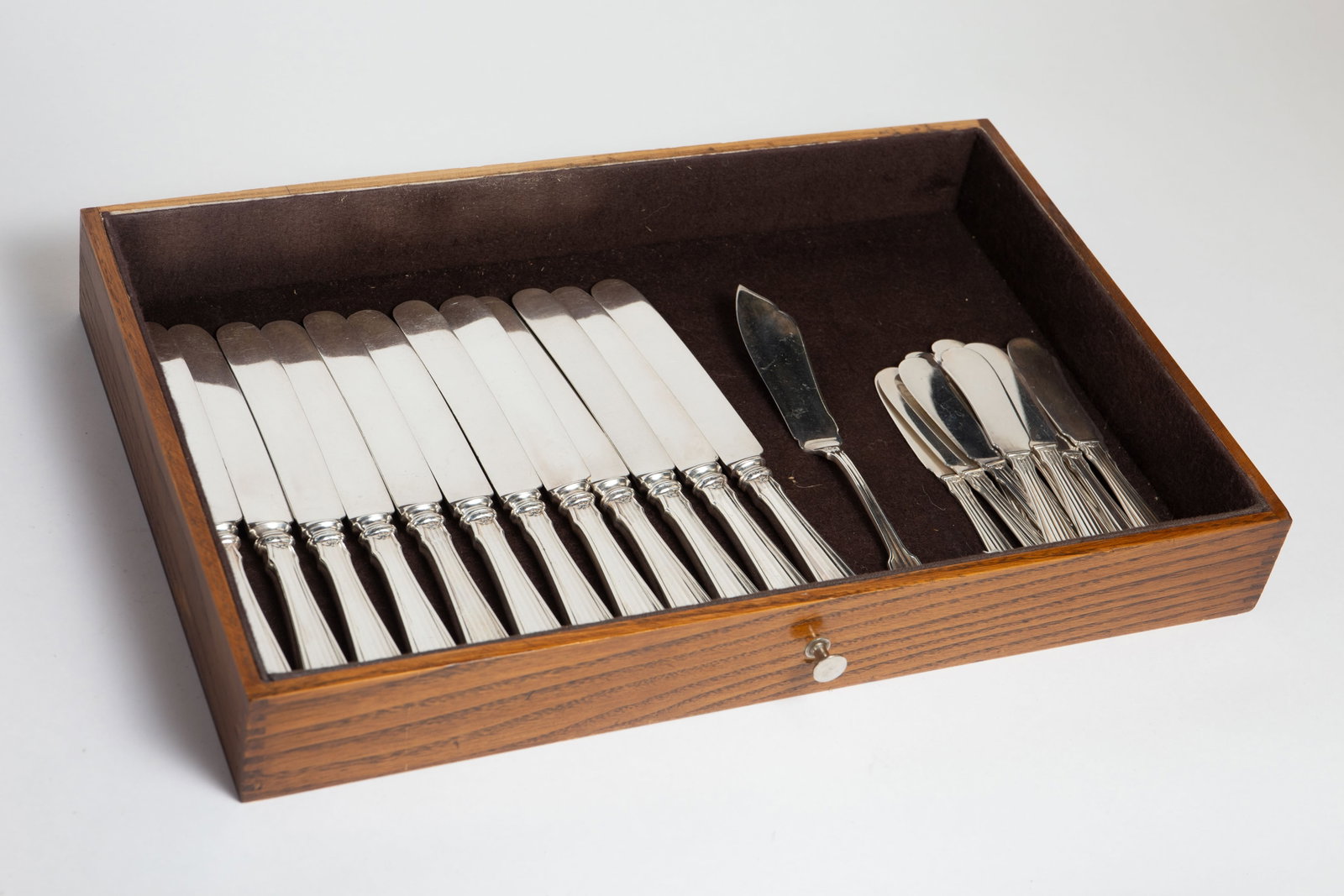 Gorham Sterling "Spotswood" Flatware Set. - 3