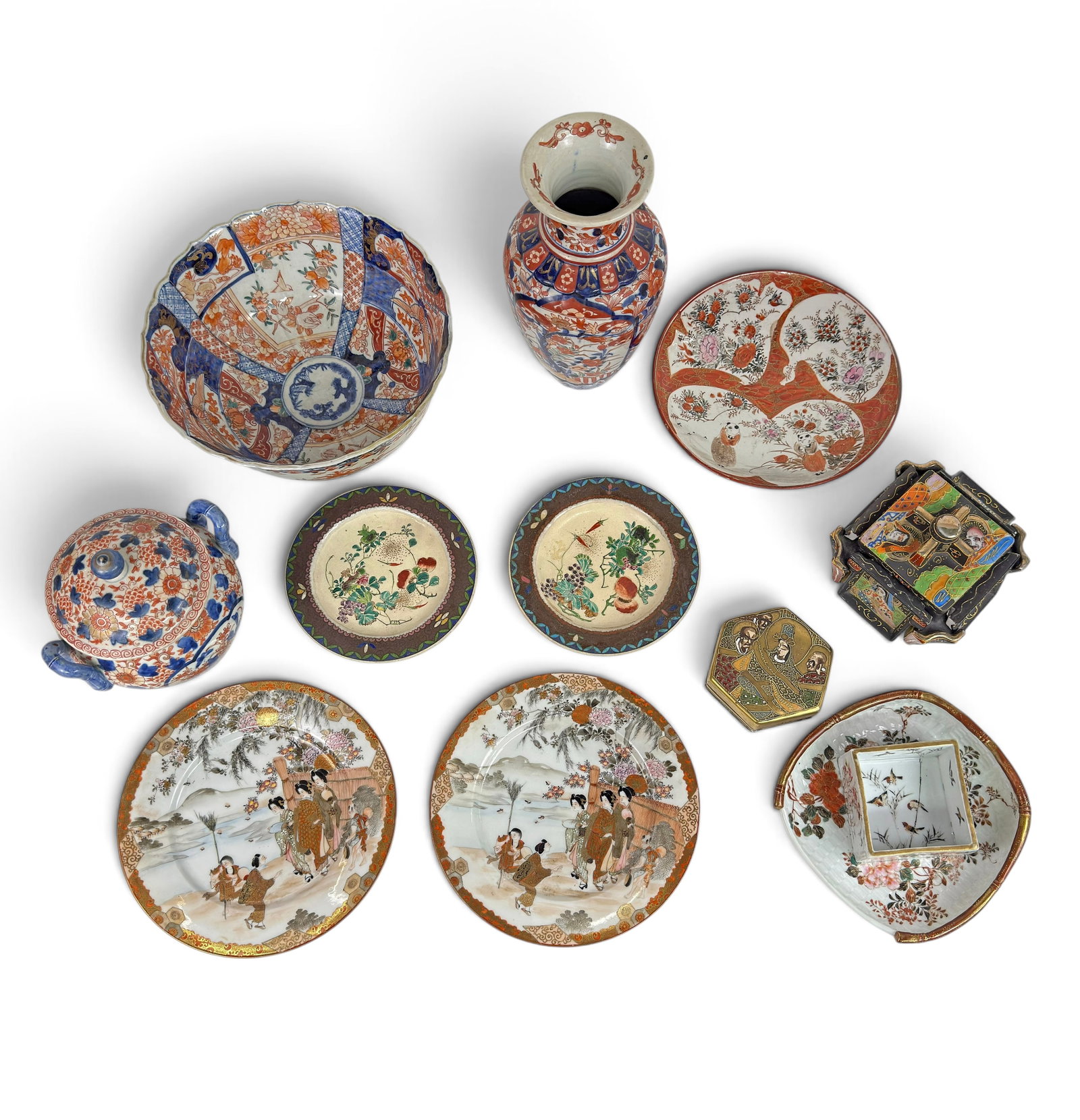 Lot of Japanese Porcelain - Imari, Moriage, Kutani (1 of 19)