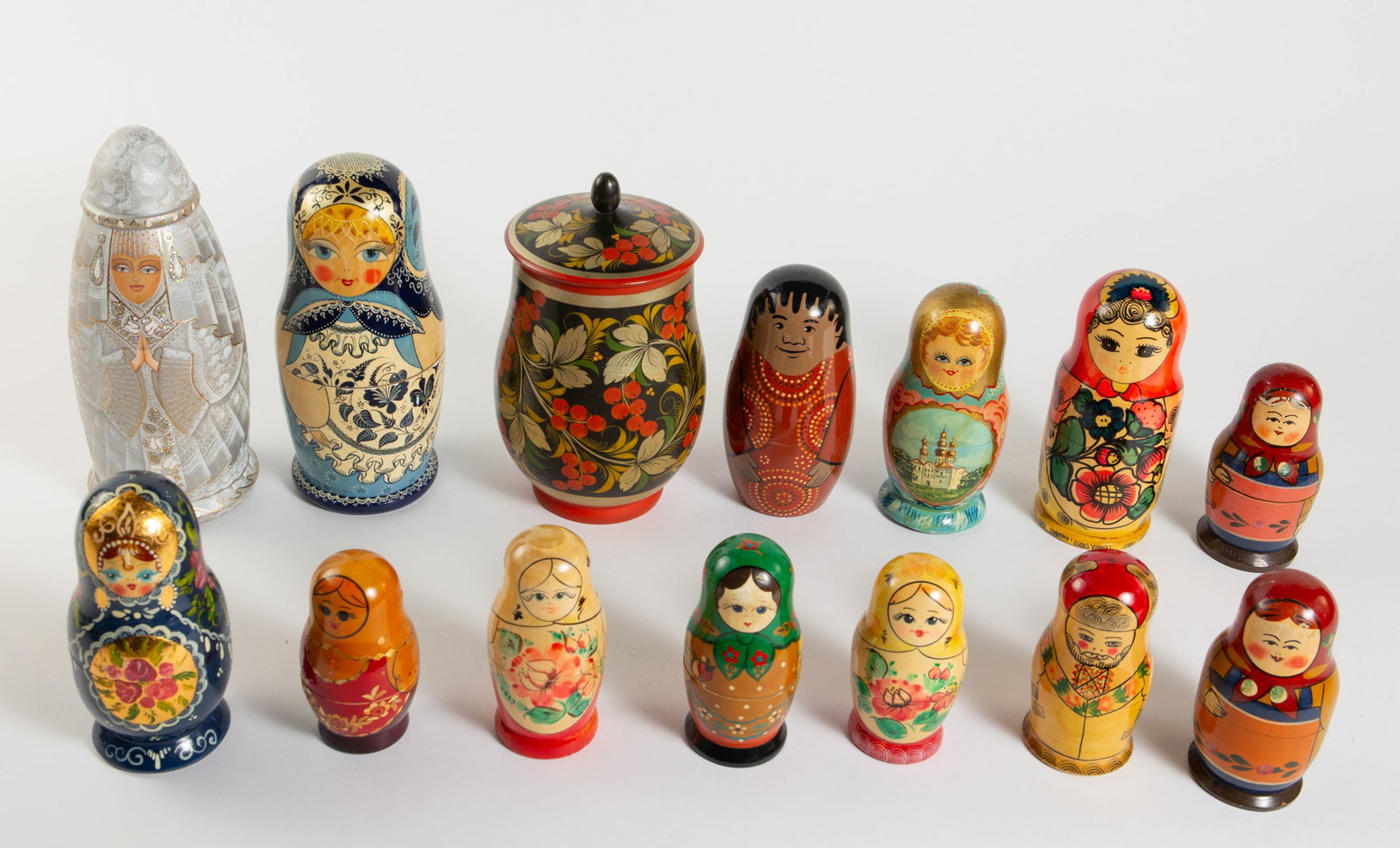 Lot of Assorted Nesting Dolls, Some Vintage. (1 of 11)