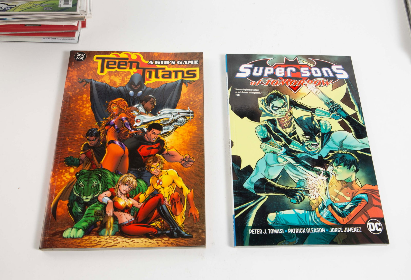 Lot: Comic Books, Wizard Magazines, etc. - 4