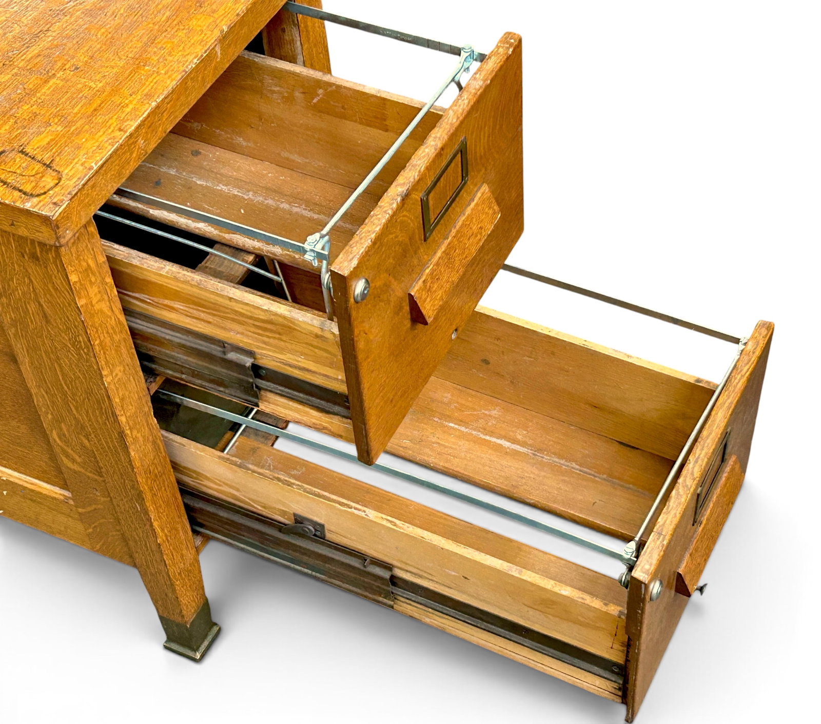 Oak 2 Drawer File Cabinet. - 3