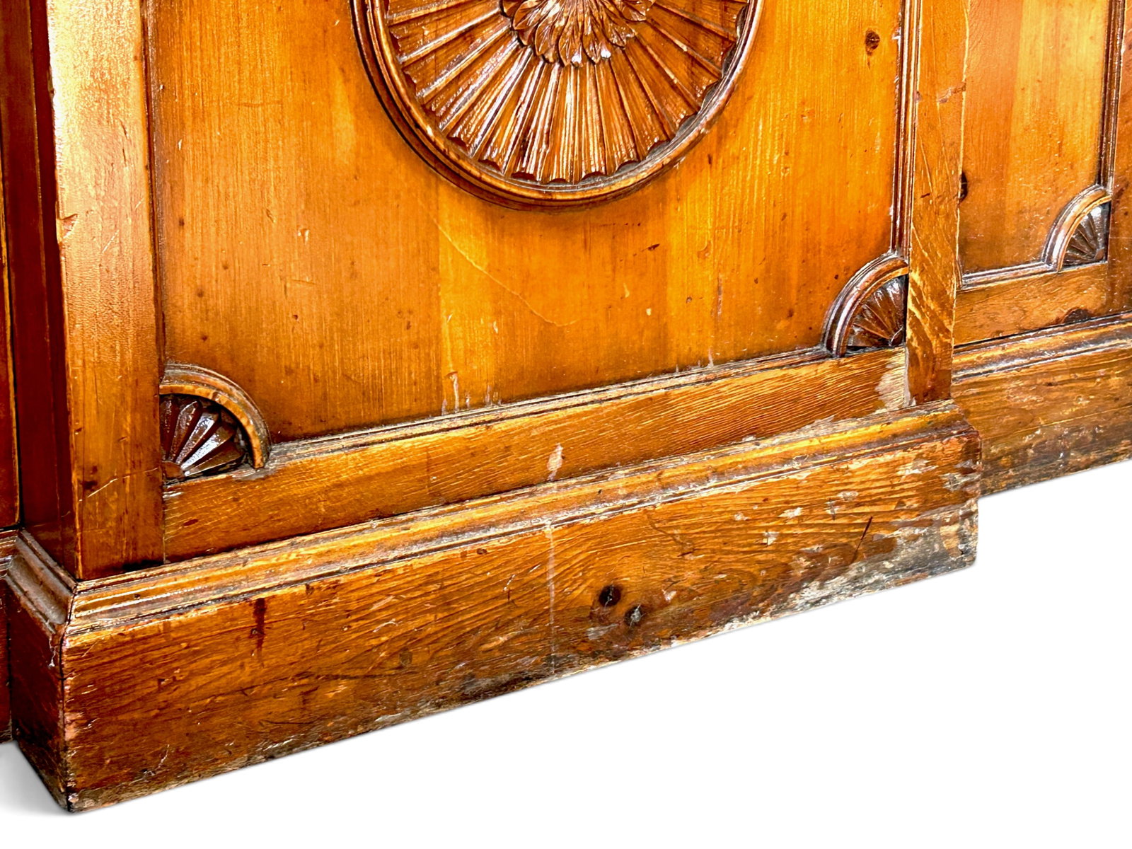 Antique Pine Sideboard. - 11