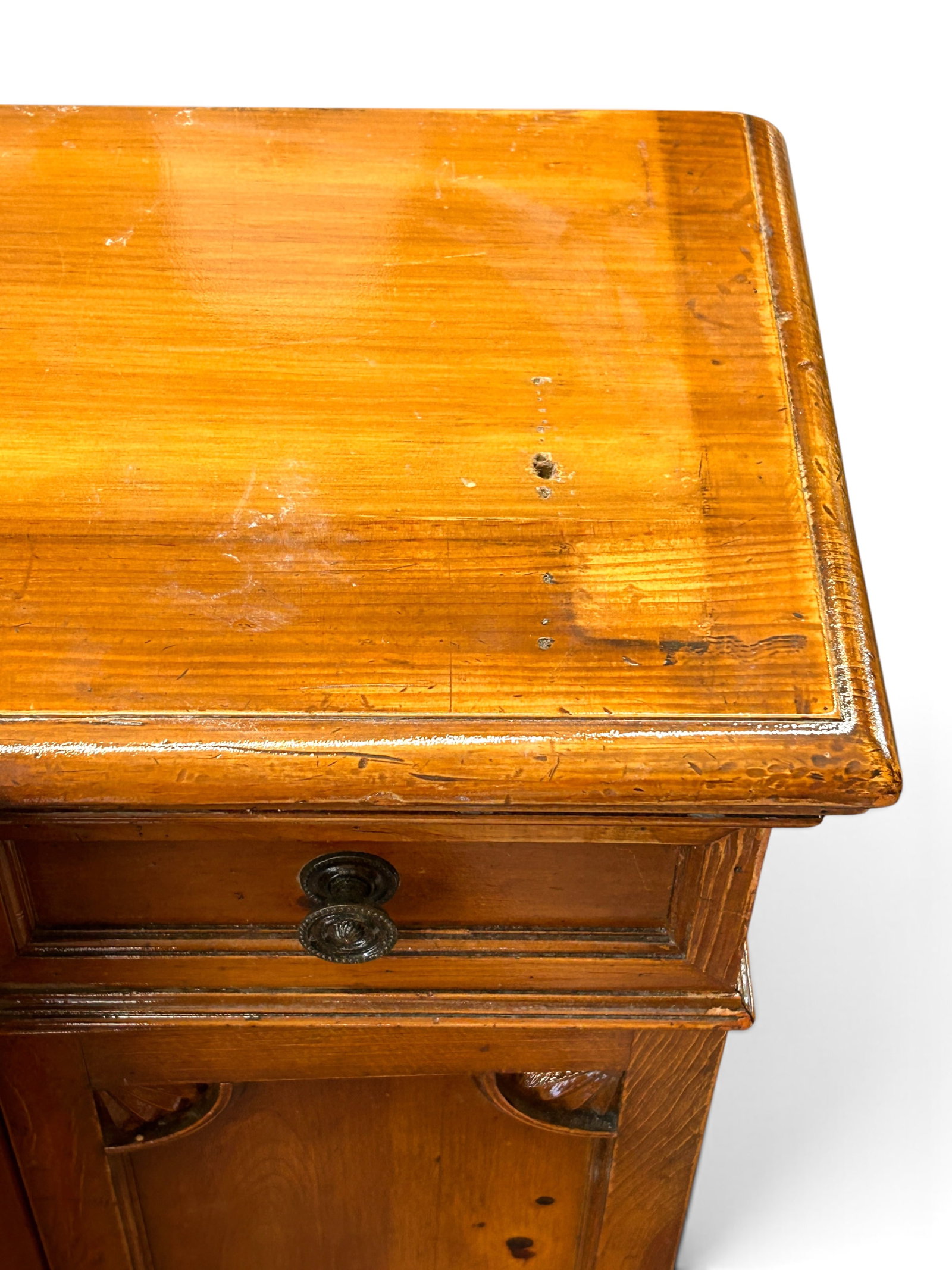 Antique Pine Sideboard. - 9