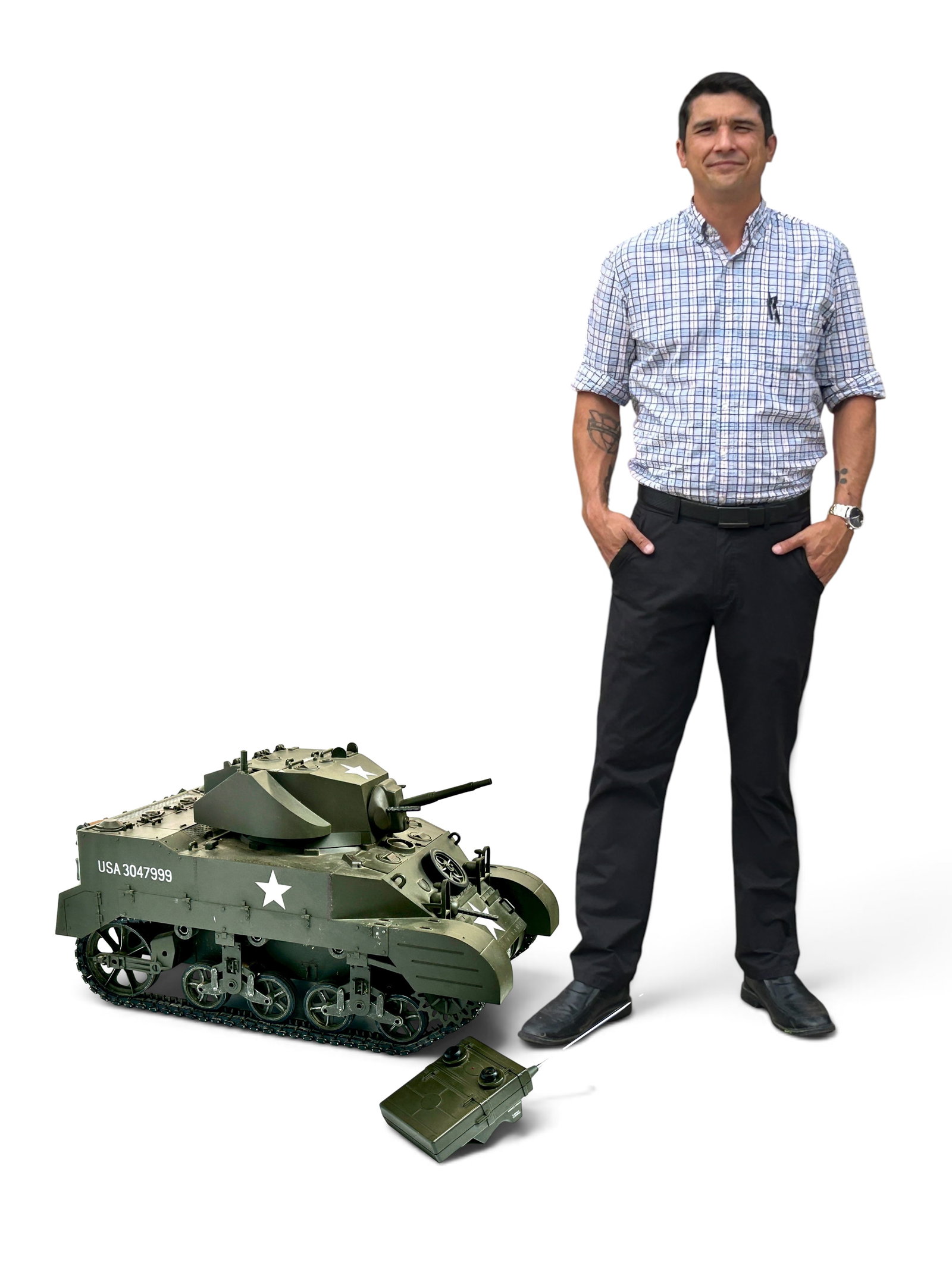 21st Century Toys M5 Stuart Tank RC Model.: The remote control WWII tank from 2003 is in 1:6 scale. It measures16" tall, 29" long, and 15" wide. It works! There are some scratches, scuffs, and stains on the item. Otherwise, it is in overall goo