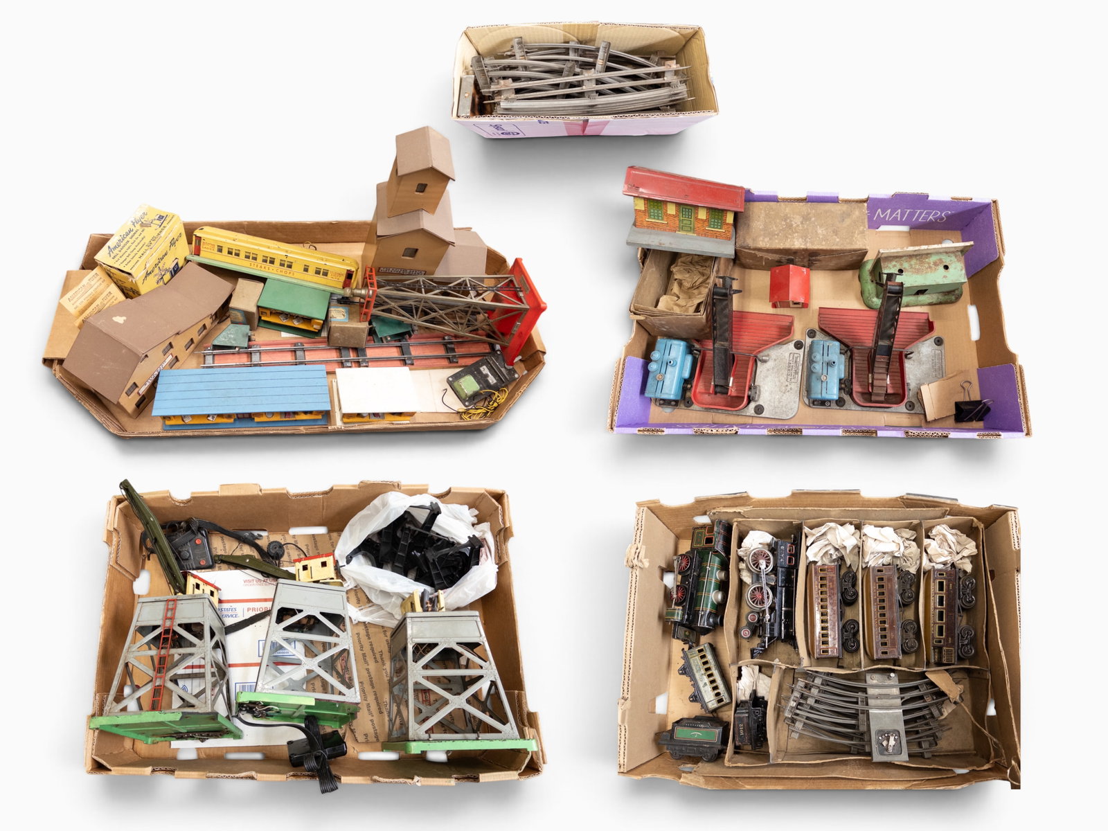 Lot of Model Trains & Accessories Inc. Bing Set. (1 of 6)