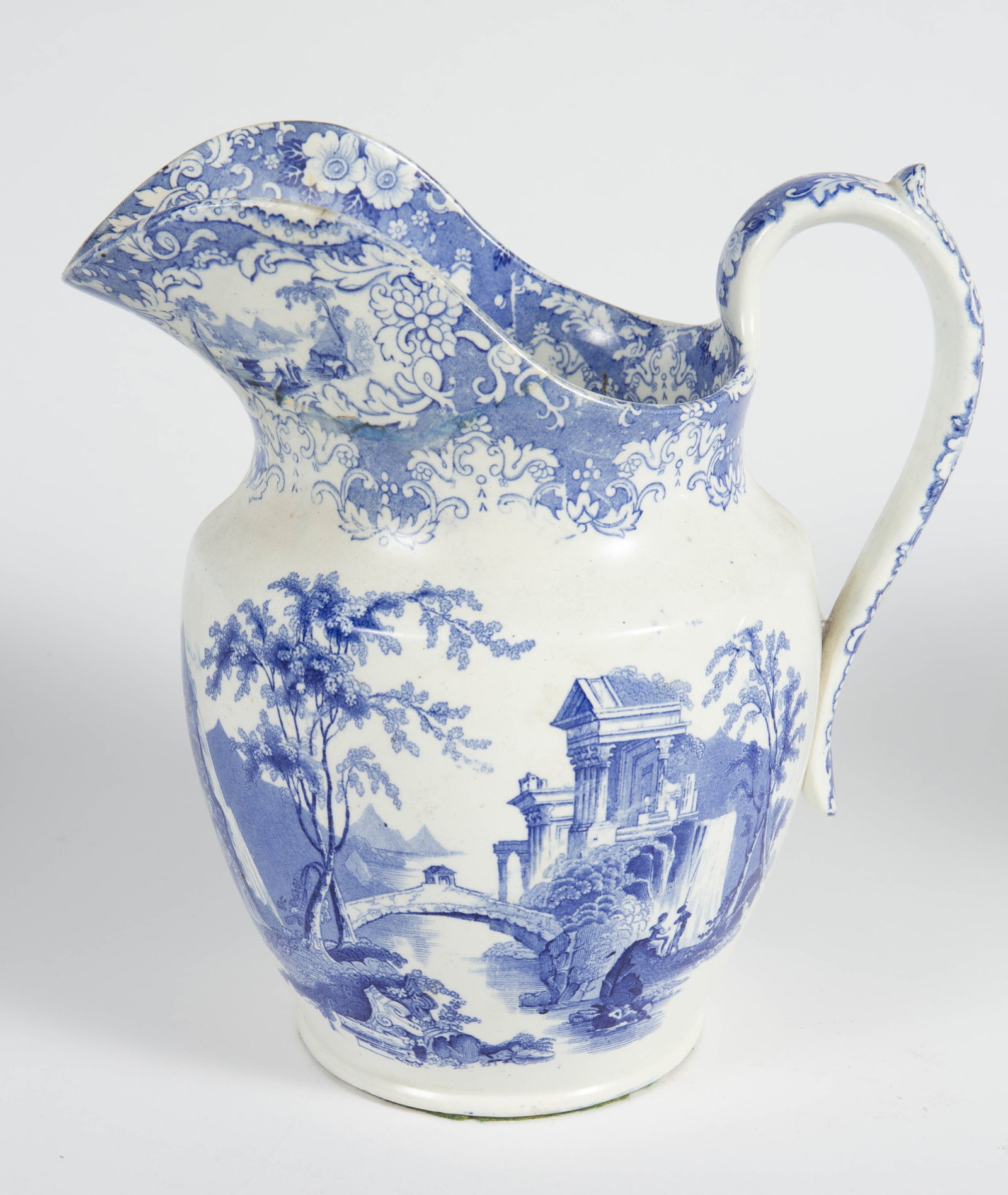 Lot: Transferware Dishes, EAPG, including Flint. - 5