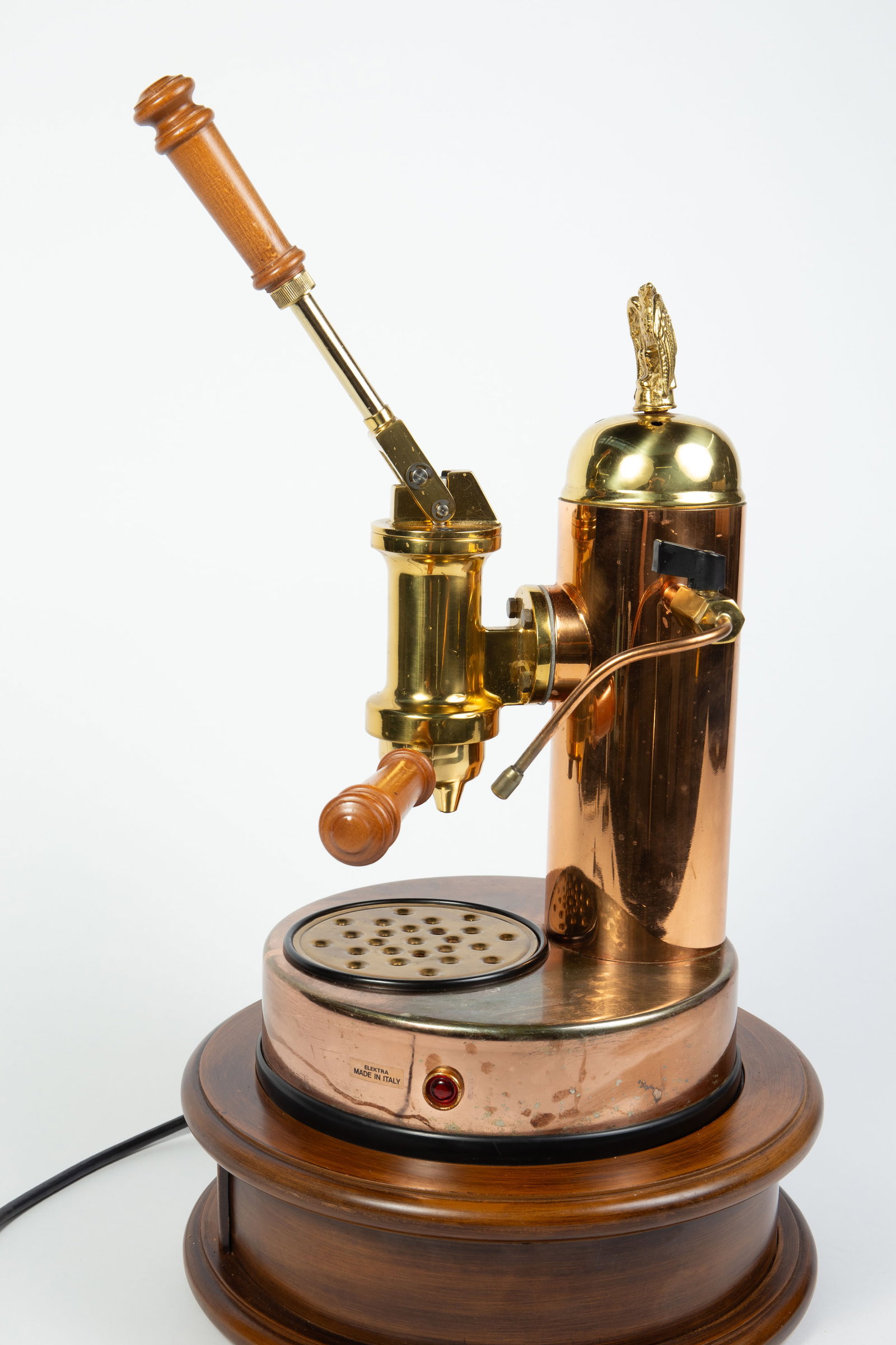Elektra Automatic Lever Espresso Machine. - 3