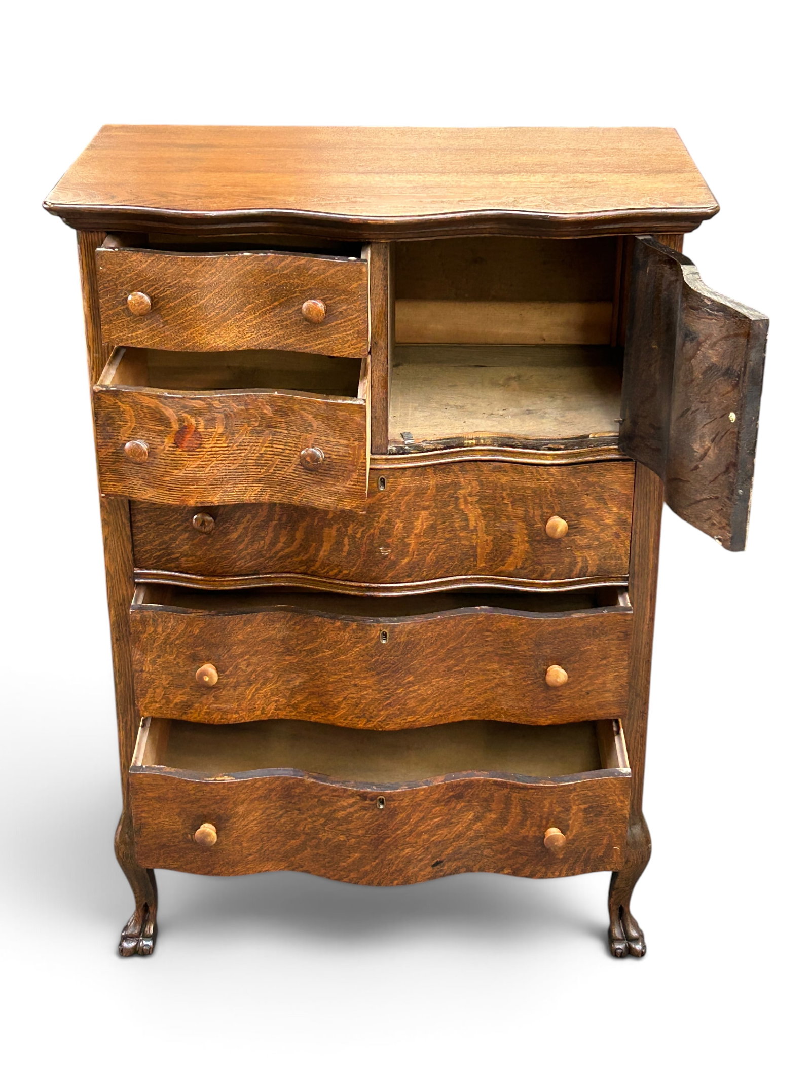 Antique Tiger Oak Chest. - 3