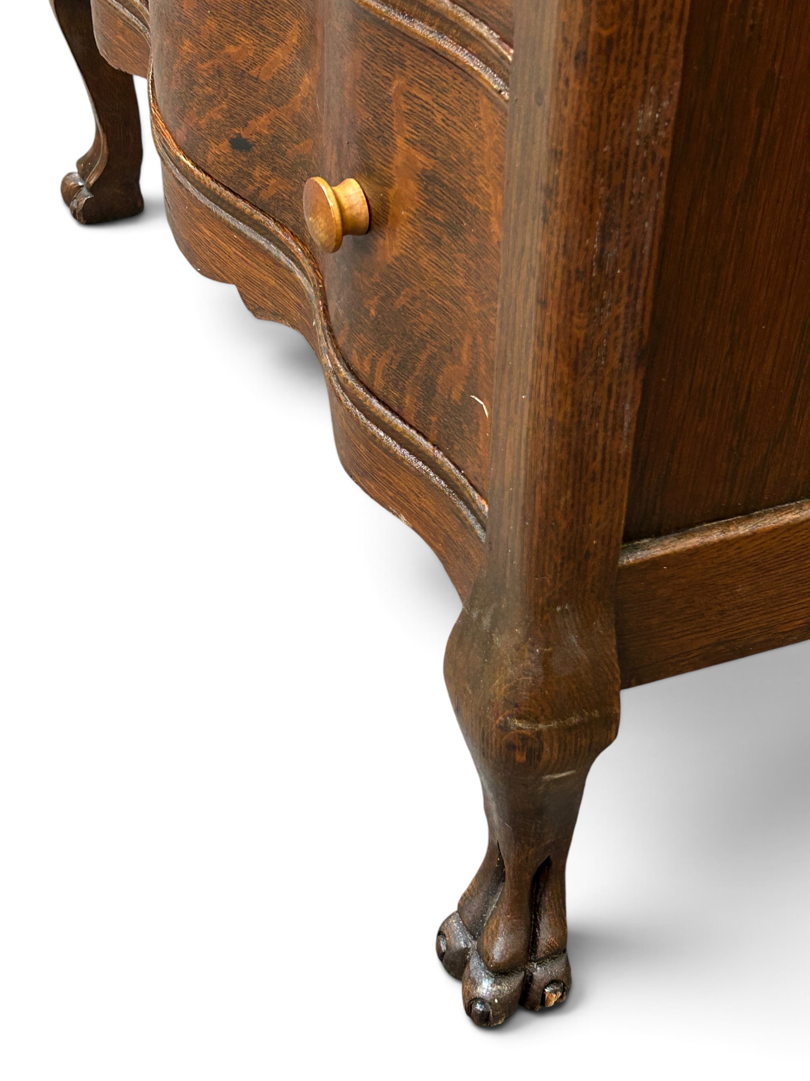 Antique Tiger Oak Chest. - 8