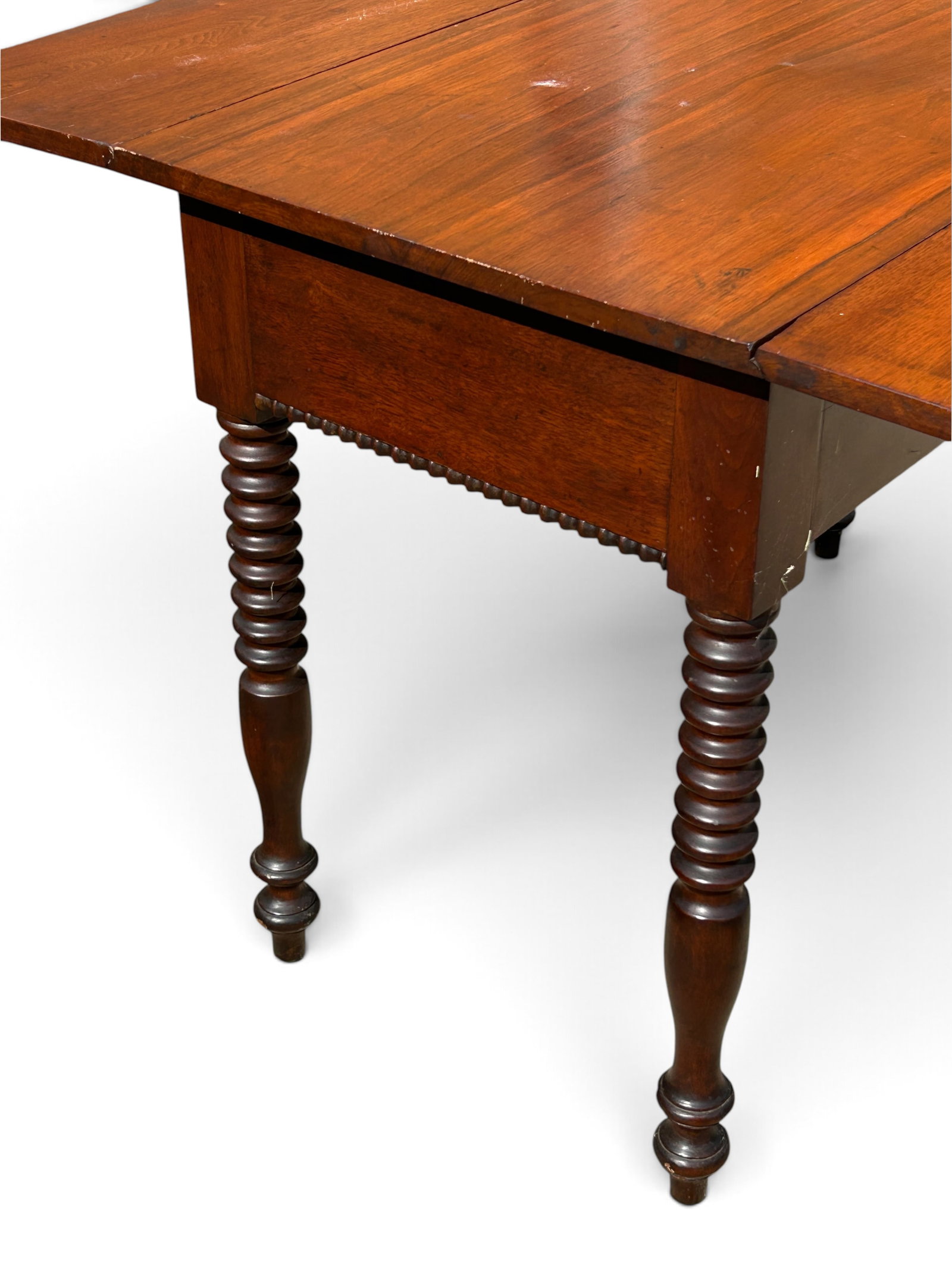 Antique Drop Leaf Table w/ Bobbin Turned Legs. - 3
