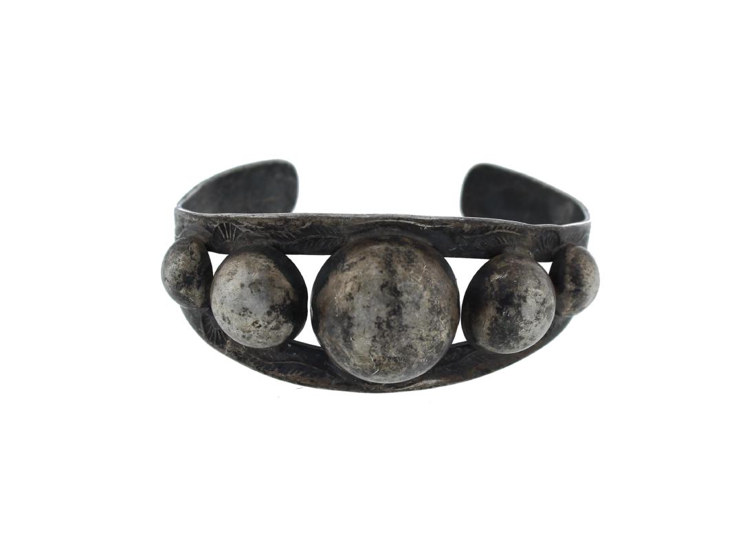 Sterling Silver Antique Bracelet Navajo Native American (1 of 1)