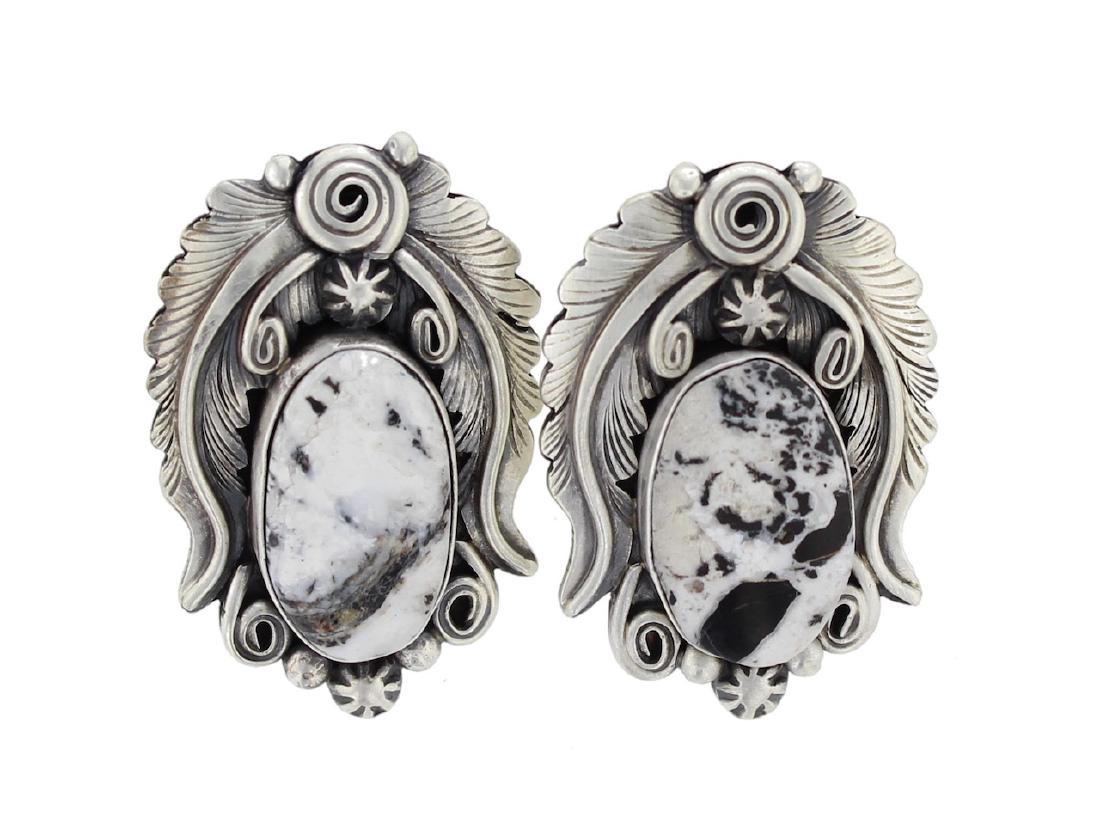 Sterling Silver  White buffalo Earrings Navajo Native (1 of 1)