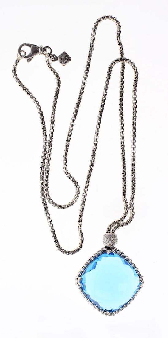 David Yurman Sterling Silver Cushion Blue Topaz: David Yurman Sterling Silver Cushion Blue Topaz Necklace ||| Weight: 13 GramsCushion on Point Pendent with Blue Topaz / 18" length, 19mm x 19mm stone