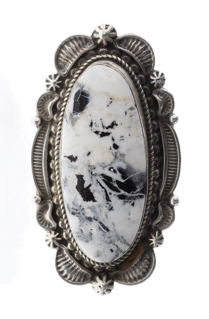 Sterling Silver Genuine White Buffalo Ring Navajo (1 of 3)