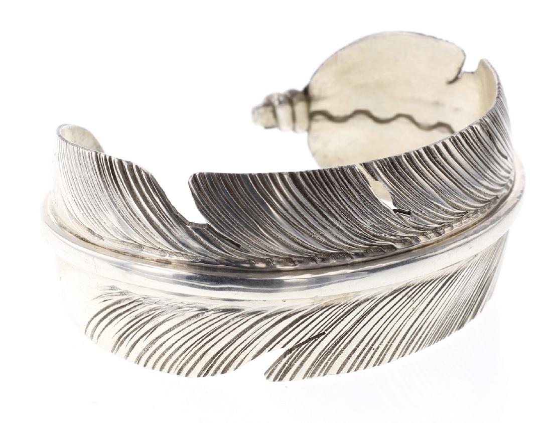 Vintage Feather Design Bracelet (1 of 4)