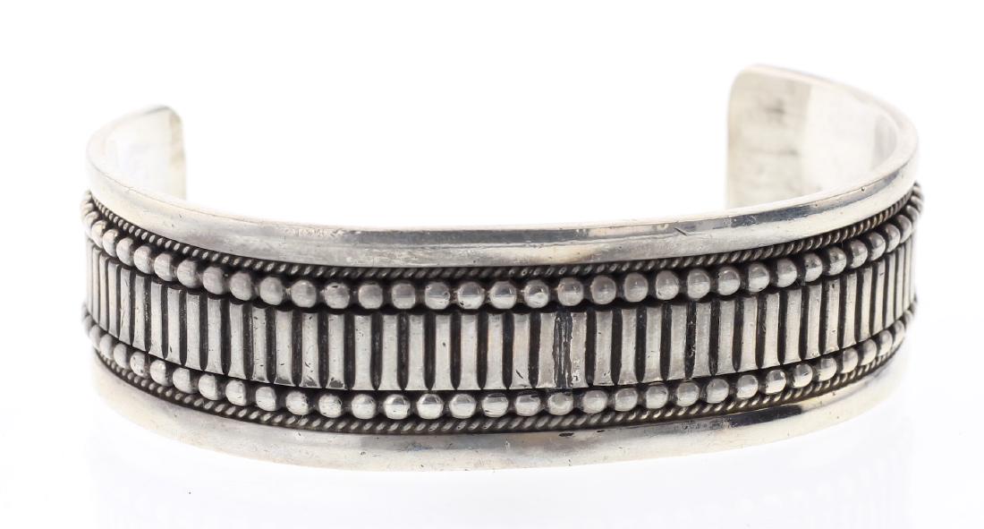 Vintage  Twist Wire & Etched Bracelet (1 of 3)