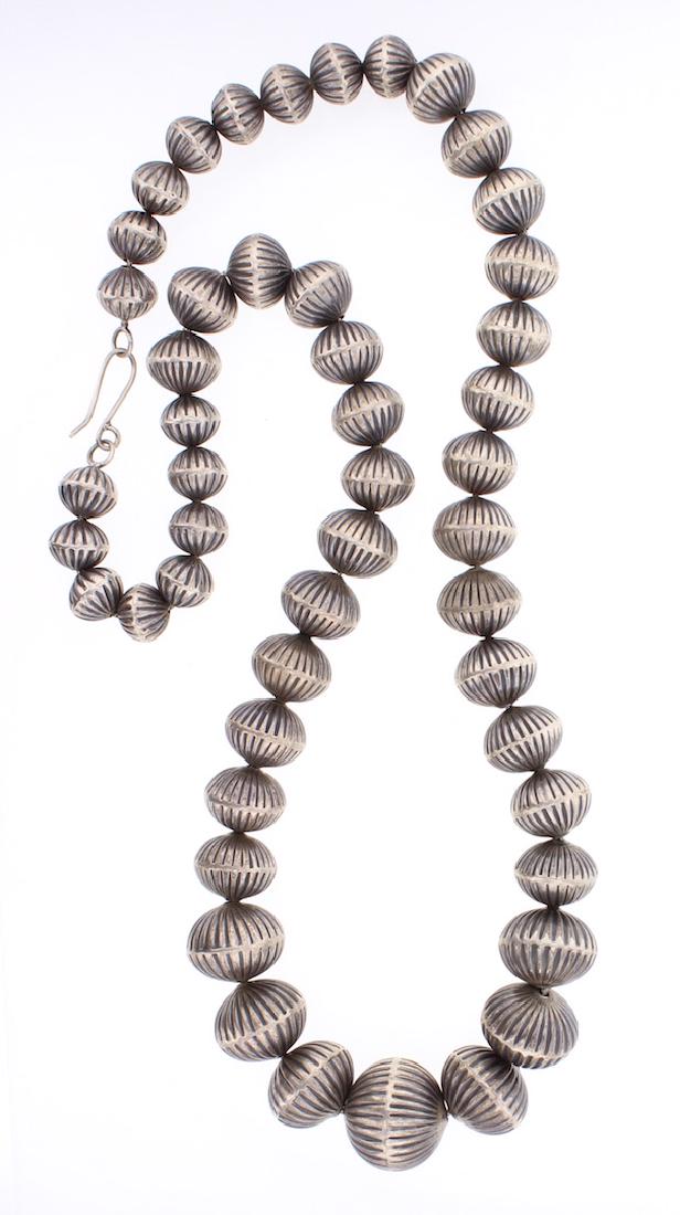 Parachute Beads Necklace (1 of 2)