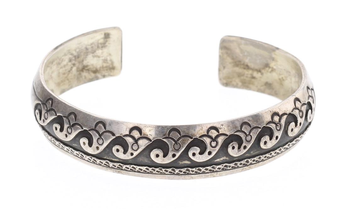 Overlay Vintage Old Pawn Hopi Bracelet (1 of 3)