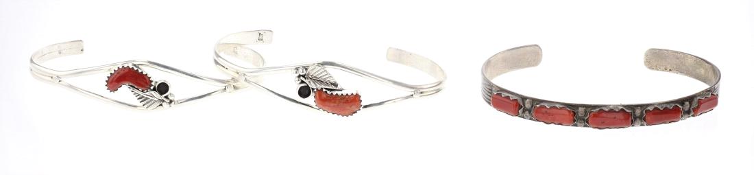 Vintage & Antique Navajo & Zuni Coral Cuff Bracelet (1 of 3)