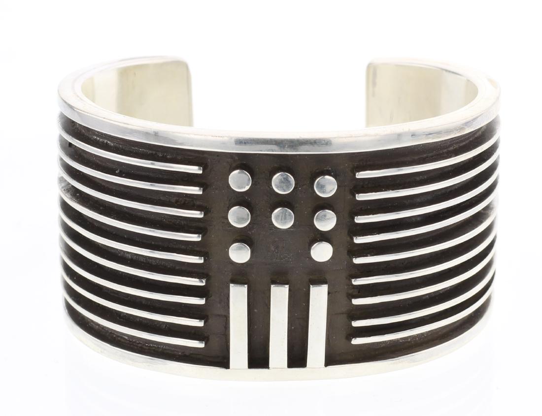 FJ Deep Row Hopi Design Cuff Bracelet (1 of 3)