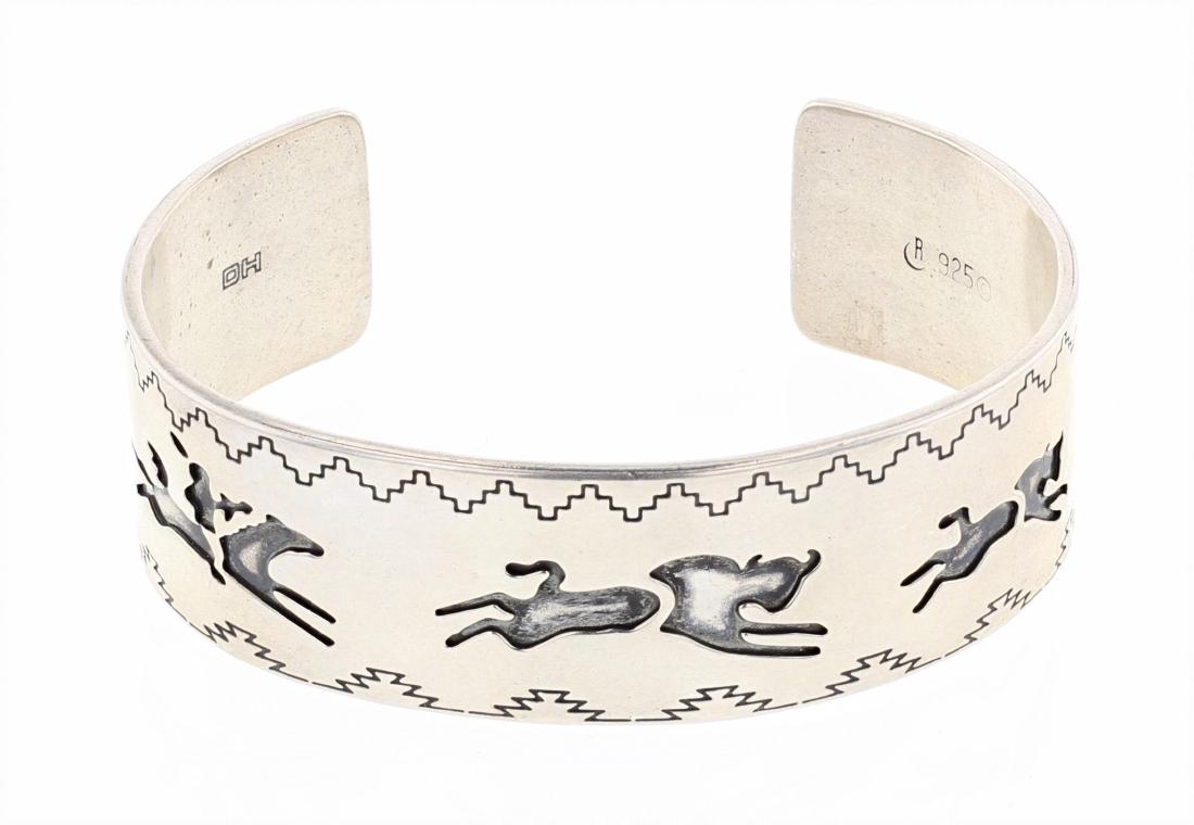 Contemporary Cerilos Carolyn Pollack Buffalo Cuff (1 of 3)