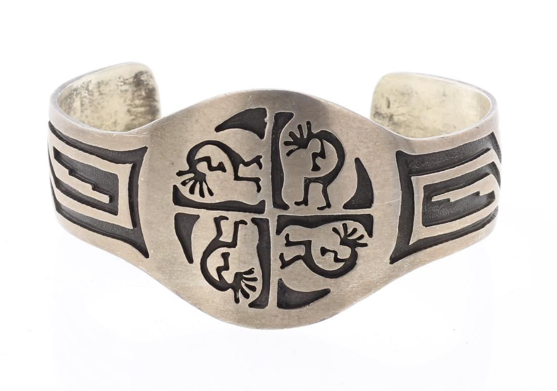 Old Pawn Vintage Hopi Kokopelli Cuff Bracelet (1 of 3)
