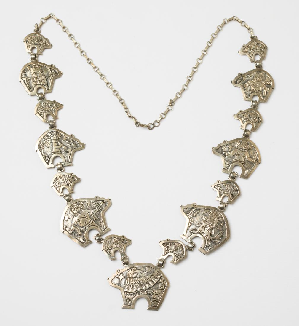 Floyd Becenti Jr. Vintage Story Teller Design Bear (1 of 2)