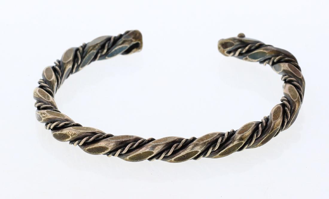 Vintage Heavy Gauge Twist Wire Bracelet (1 of 3)