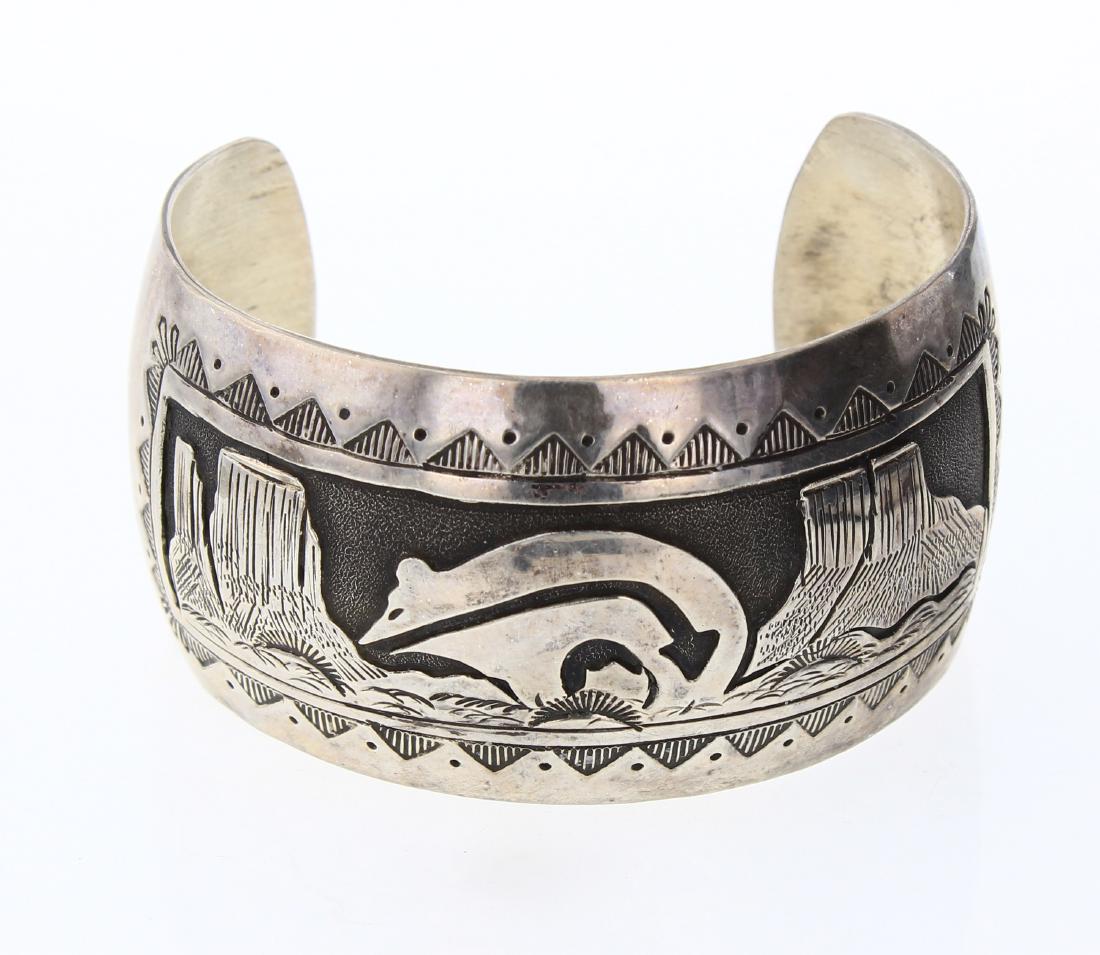 WW Vintage Bear Story Teller Overlay Cuff Bracelet (1 of 3)