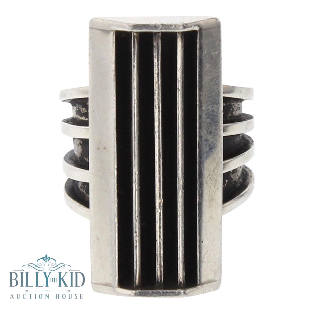 Vintage Tom Hawk Ring (1 of 3)