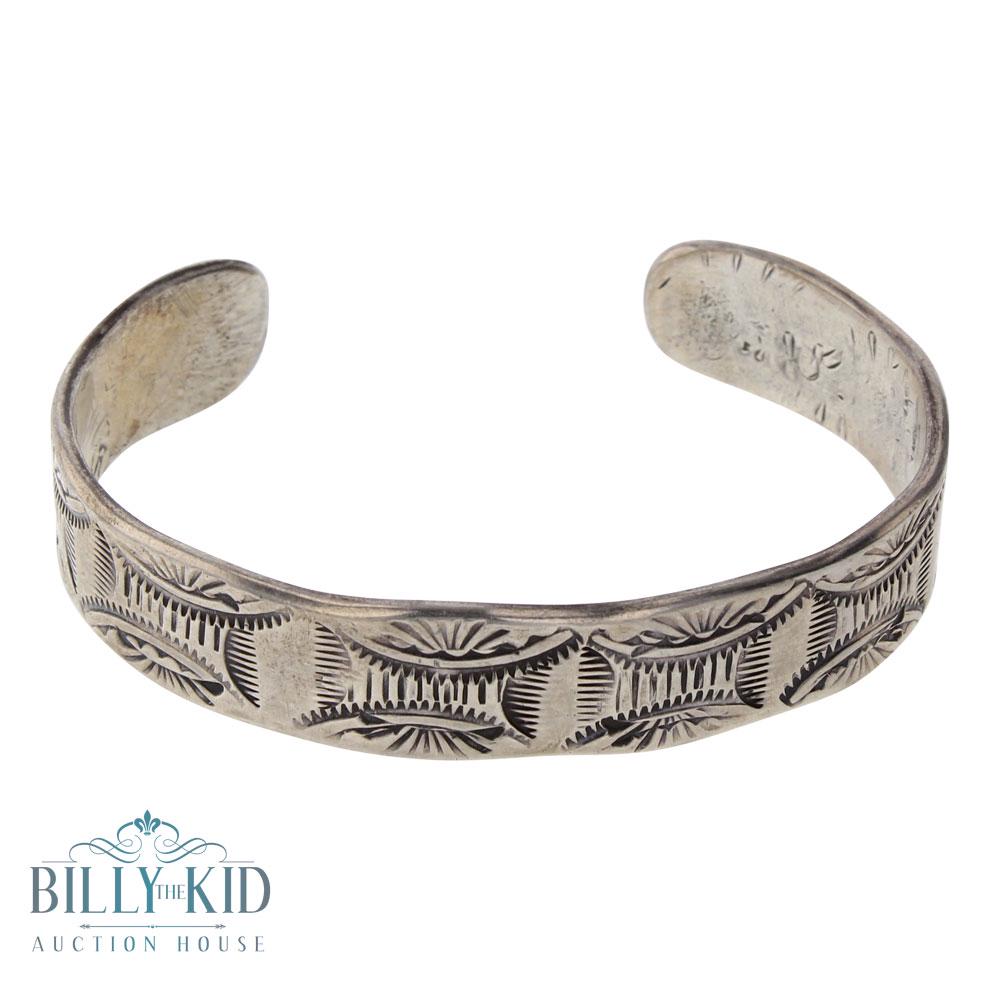 IG Pawn Plain Silver Geometric Design Bracelet (1 of 3)