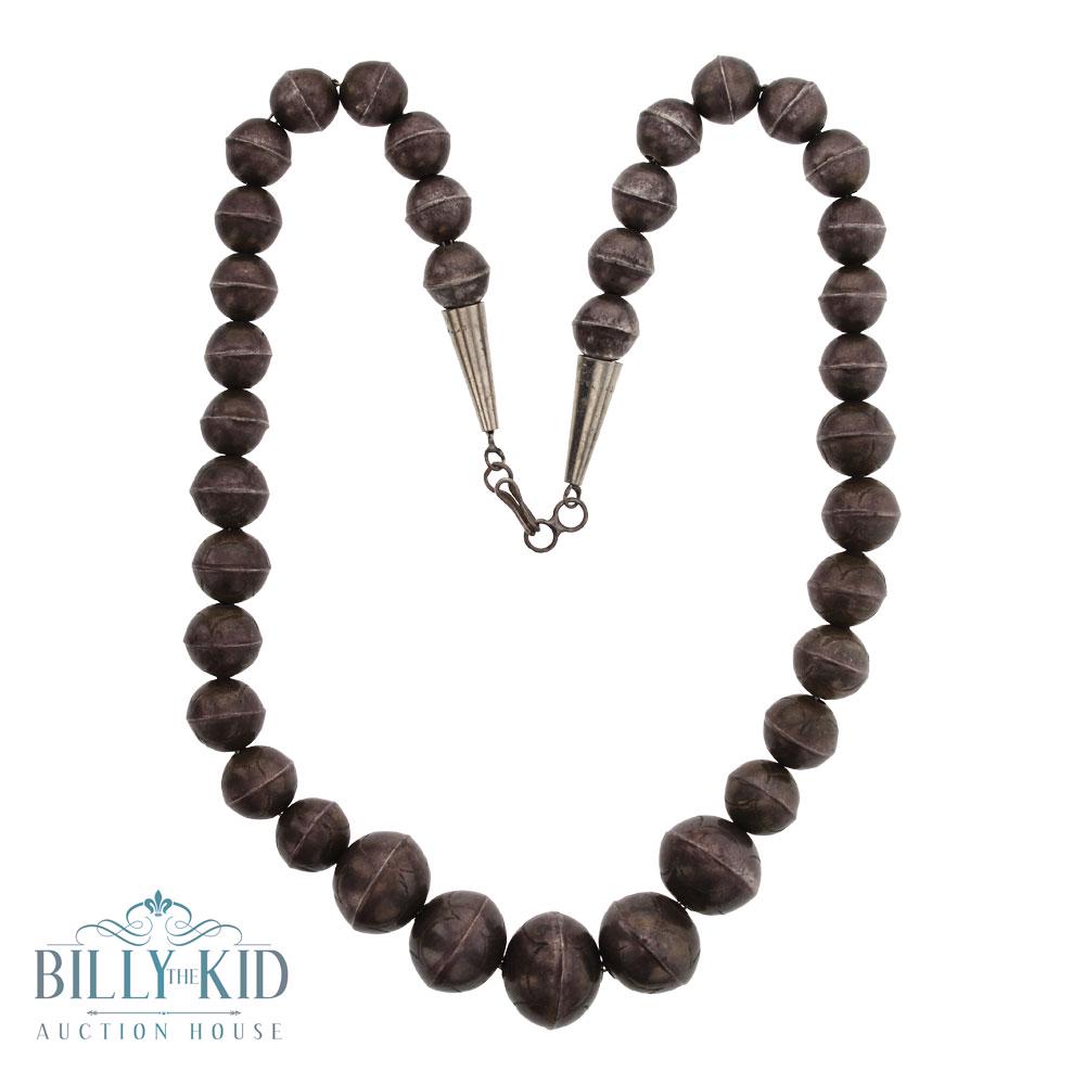 Old Pawn Graduated Bench Beads Graduated Necklace (1 of 2)
