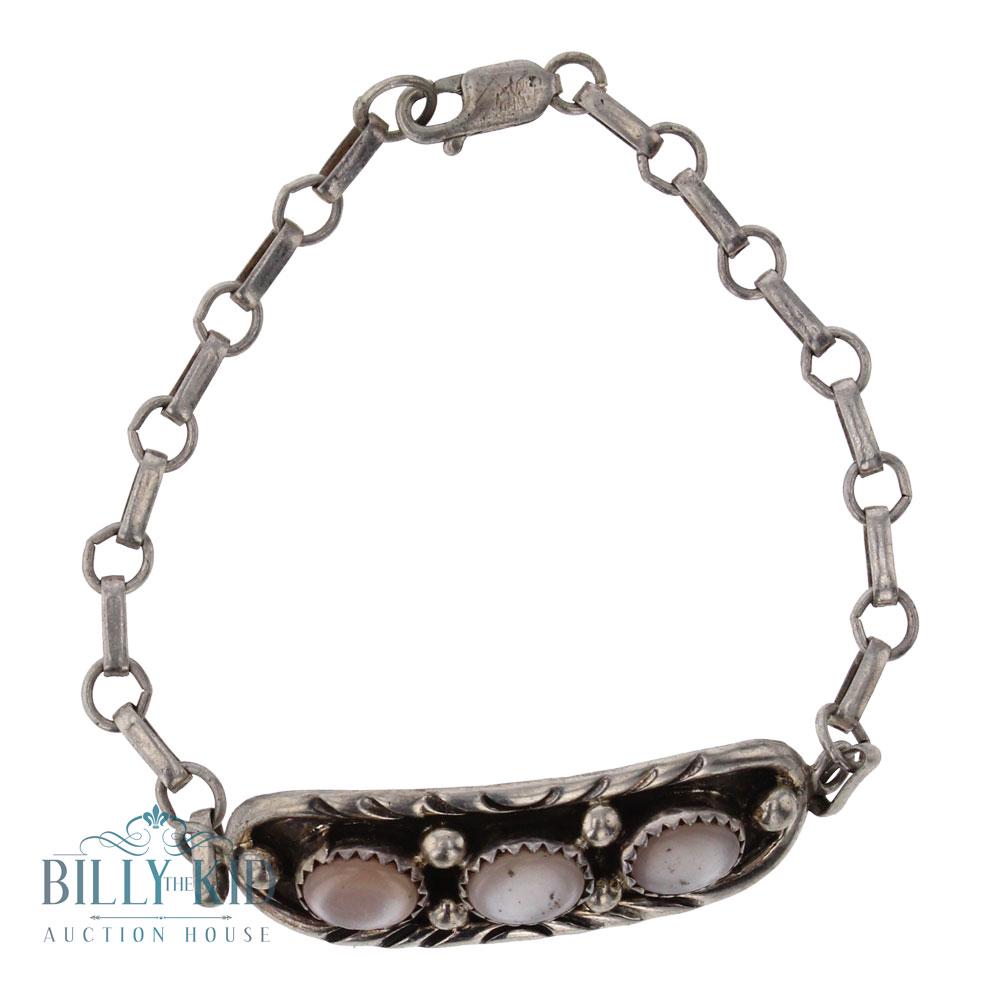 Vintage Pink Mussel Shell Bracelet (1 of 2)