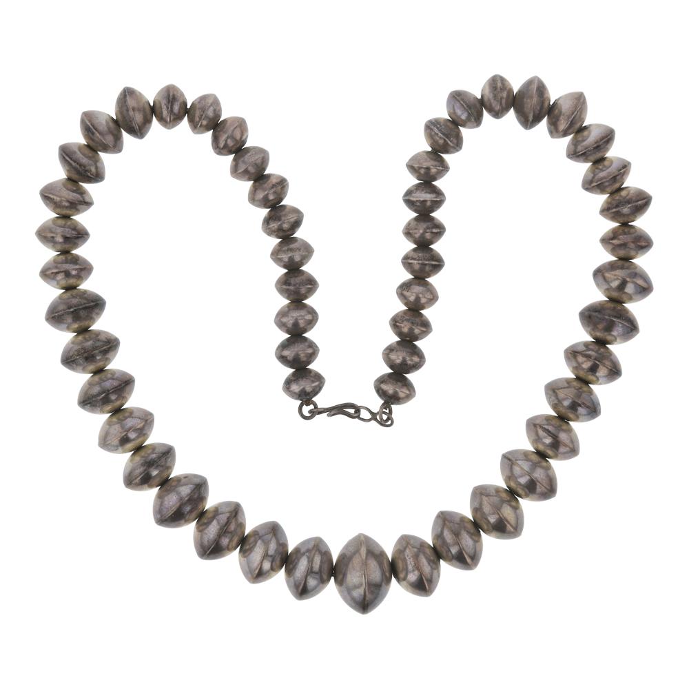 Vintage Handmade Graduated Saucer Bead Necklace (1 of 2)