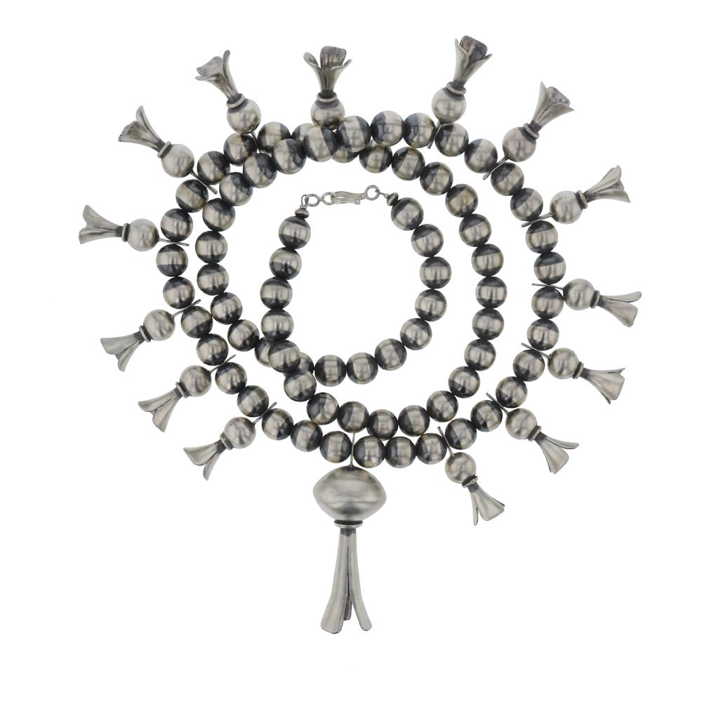 Blossom Beads Necklace (1 of 3)