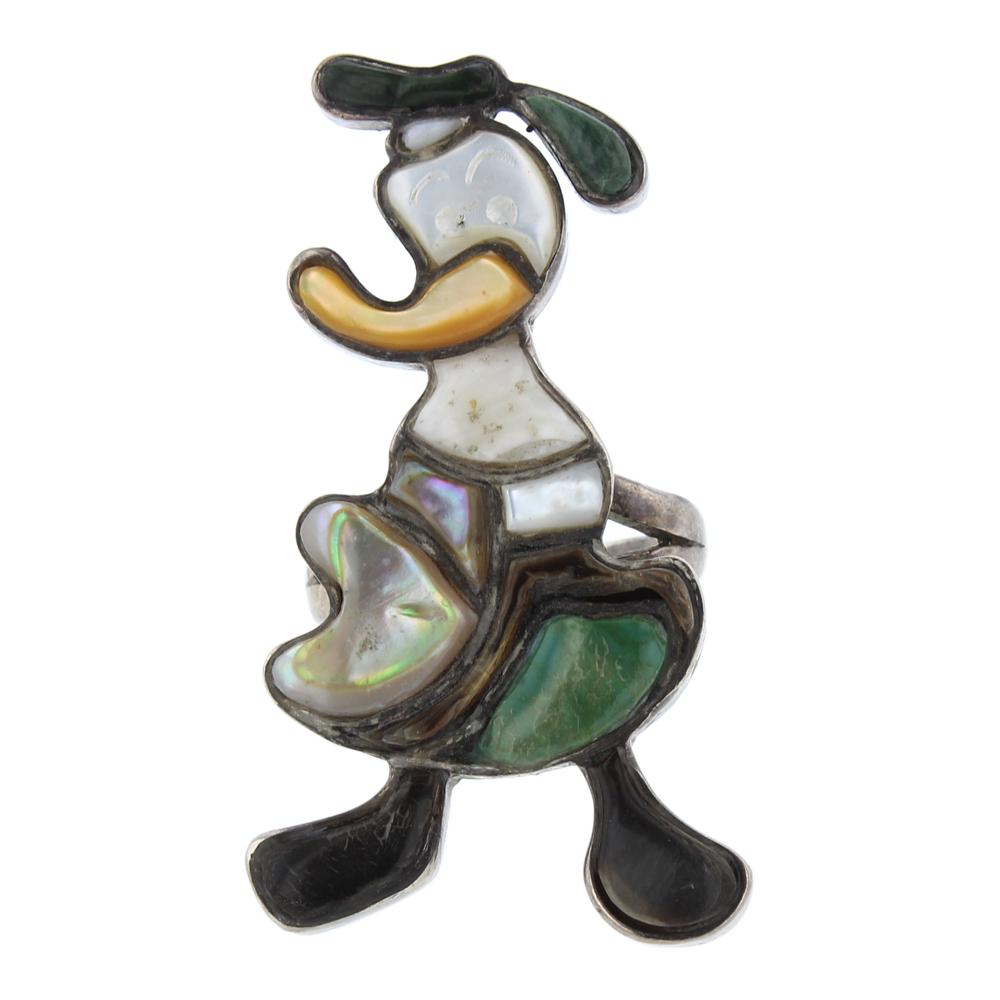 Old Pawn Vintage Cartoon Disney Zuni Turquoise & Shell (1 of 3)