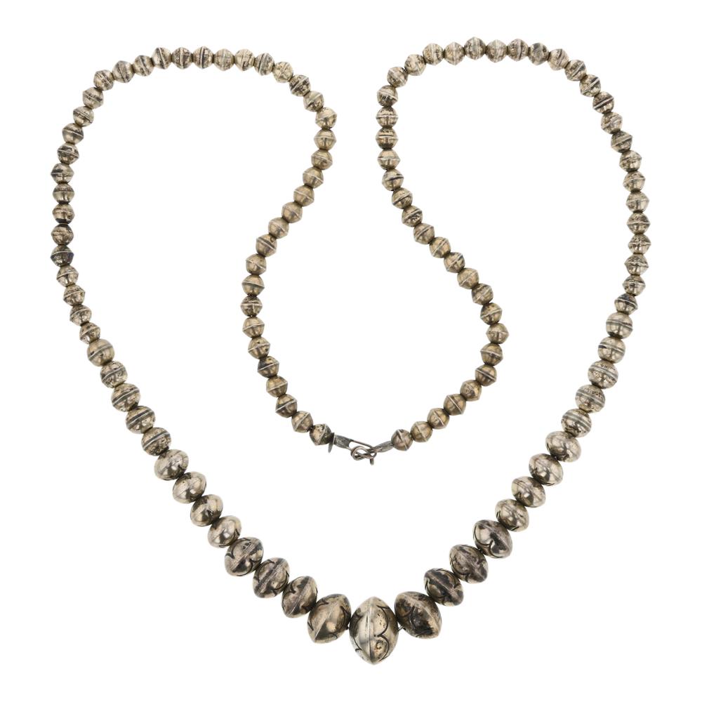 Vintage Pawn Handmade Stamped Graduated Bench Beads (1 of 3)