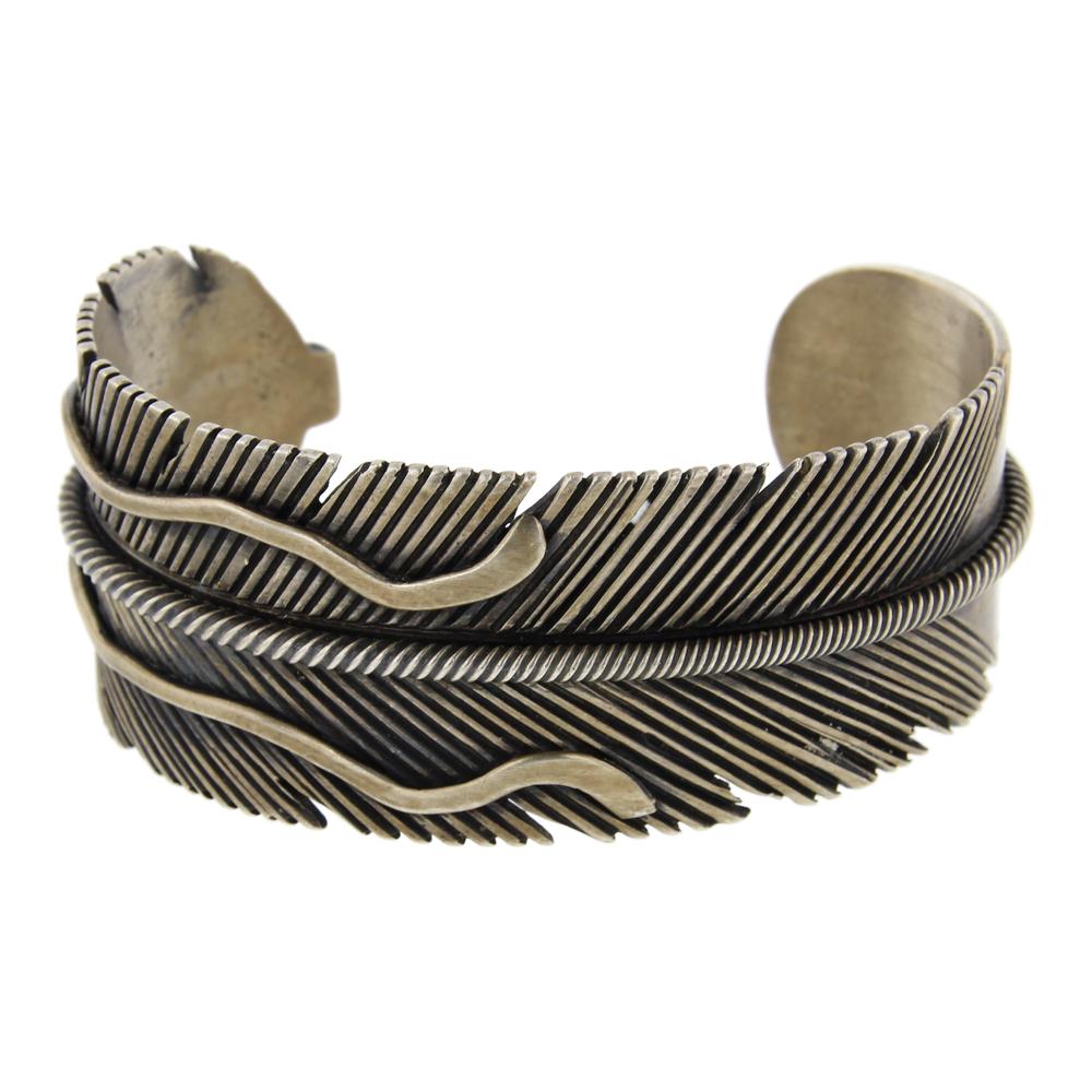 Ernest Thomas Bilagody Large Graduated Feather Cuff (1 of 5)