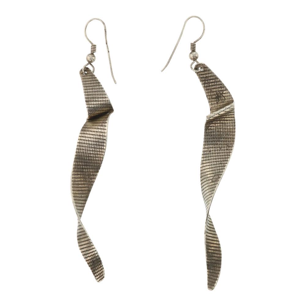 Plain Silver Navajo Contemporary Rug Pattern Earrings (1 of 2)