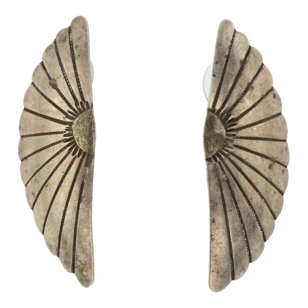 Navajo Stamp Earrings (1 of 2)