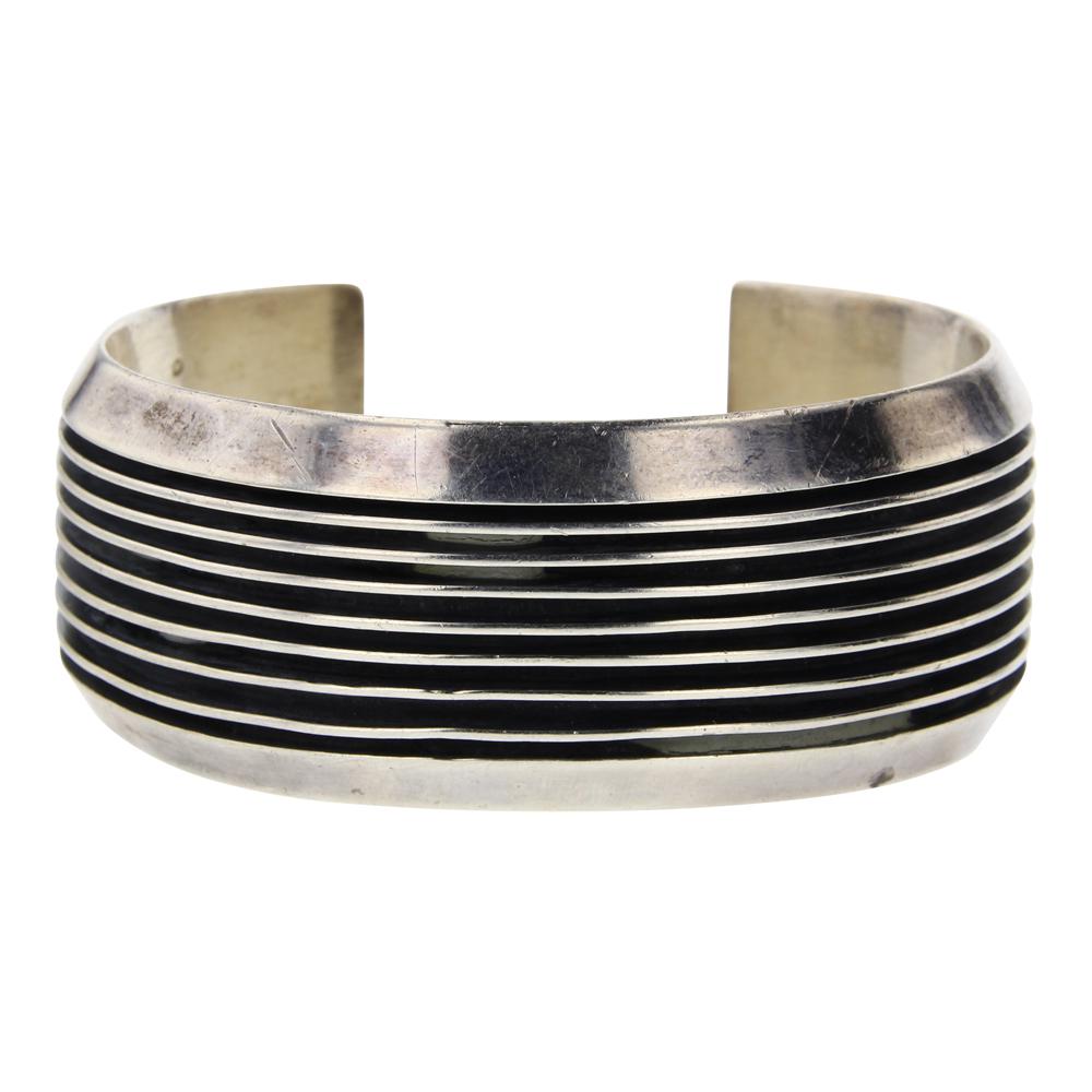 Marie Silver Navajo Plain Silver Cuff Bracelet (1 of 4)