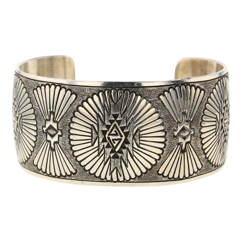 Tahe Navajo Etch Stamp work Cuff Bracelet (1 of 3)