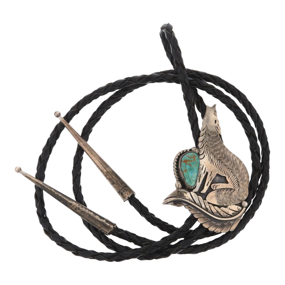 Vintage Pawn Nevada Turquoise Howling Wolf Bolo Tie (1 of 3)