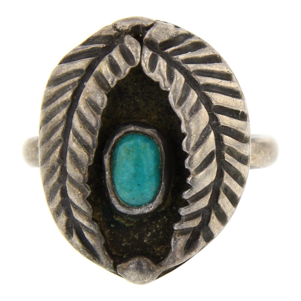 Vintage Pawn Turquoise Leaf Work Ring (1 of 3)
