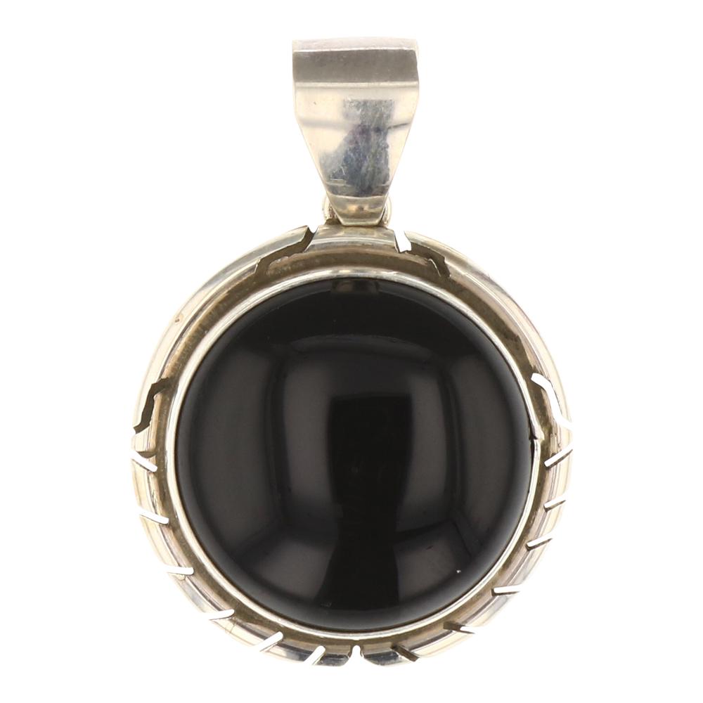 Peggy Skeets Black Onyx Pendant (1 of 2)