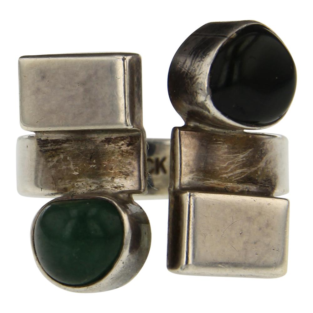 Lilly Barrack Ring (1 of 3)