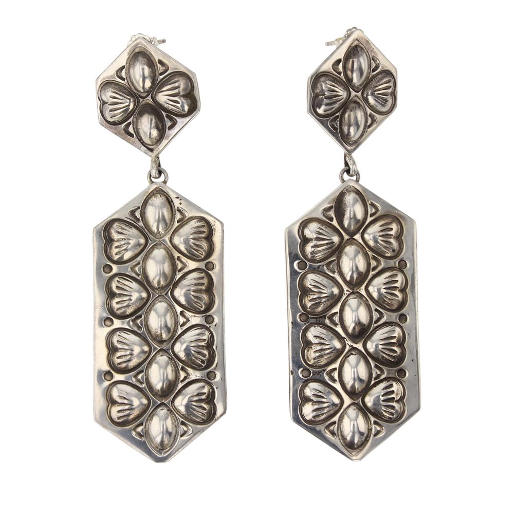 Dakota Willie Plain Silver Bump out Earrings (1 of 2)