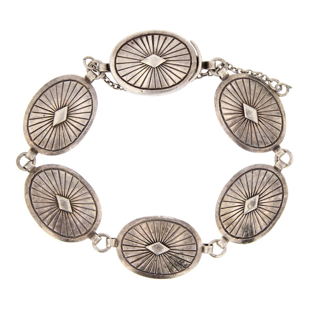 Vintage Concho Style Plain Silver Link Bracelet (1 of 2)