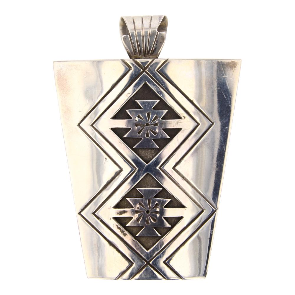 Navajo Plain Silver Shield Design Pendant (1 of 2)