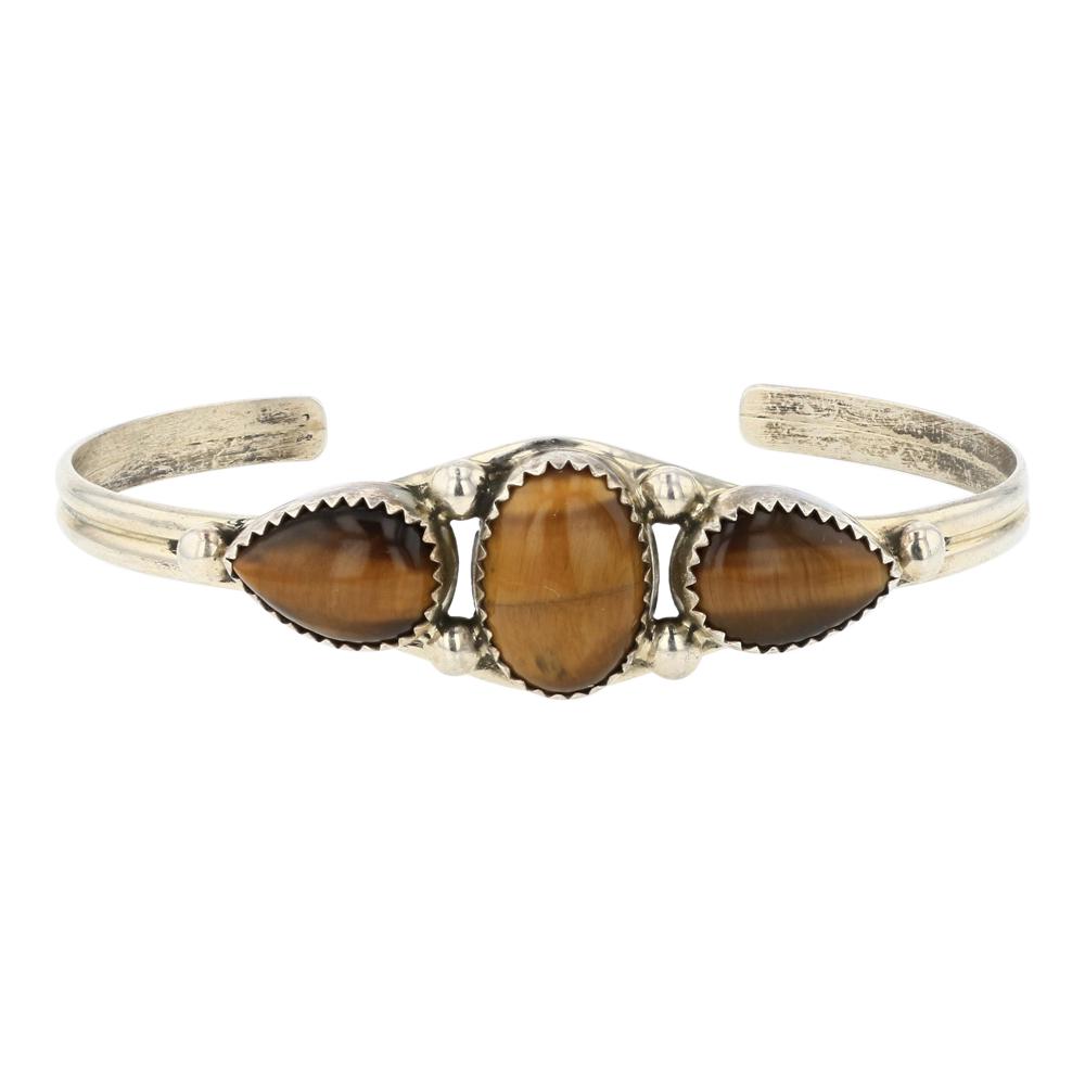 Phillip Yazzie Navajo Tiger's Eye Bracelet (1 of 3)